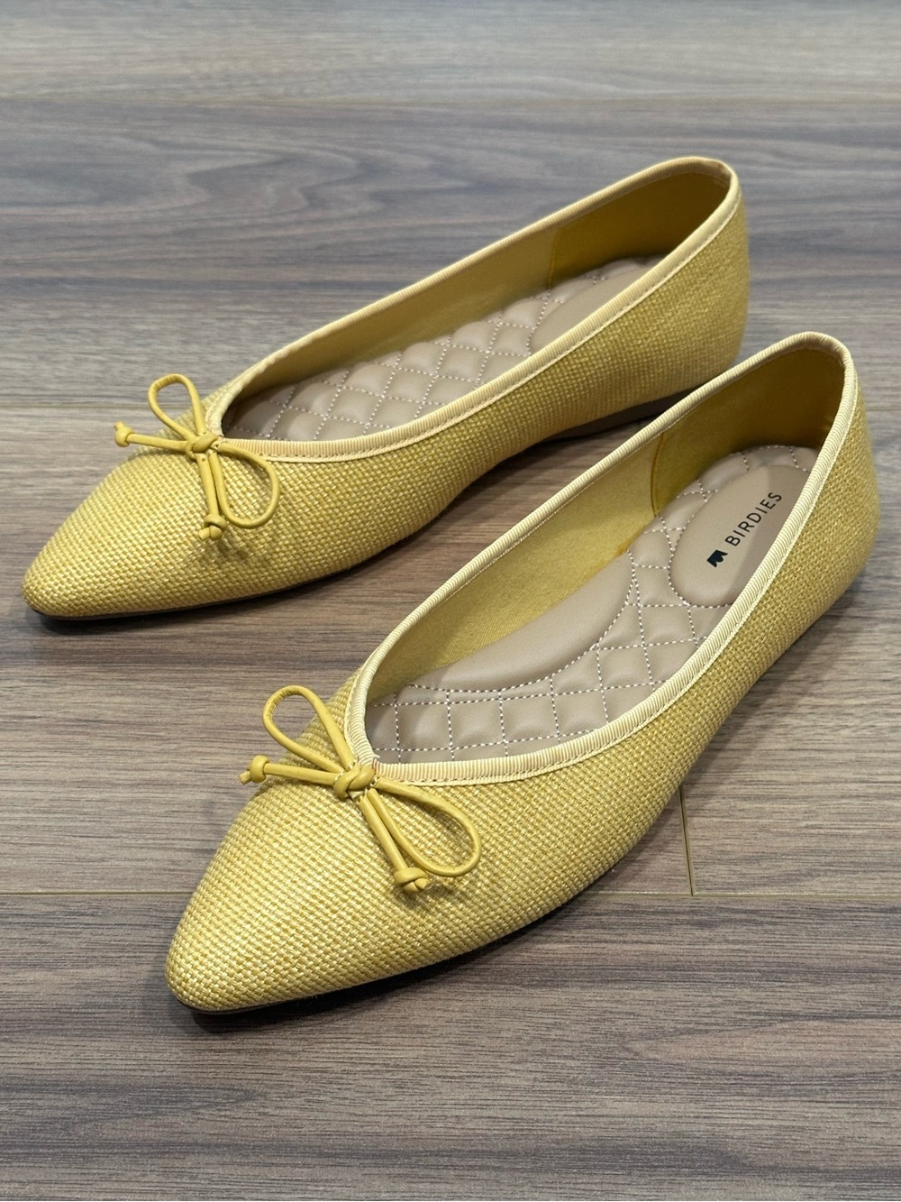 Birdies The Goldfinch Flat in Daffodil Raffia Size 7